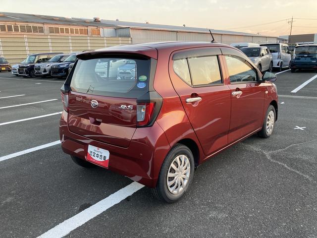 ミライース Ｌ　ＳＡＩＩＩ　１３インチフルホイールキャップ　マルチリフレクターハロゲンヘッドランプ　可倒式ドアミラー　自発光式デジタルメーターアンバーイルミネーションメーター　マニュアルエアコン（ダイヤル式）　キーレスエントリー（8枚目）