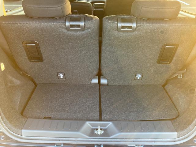 ムーヴ カスタム　ＸリミテッドＩＩ　ＳＡＩＩＩ　１４インチアルミホイール　ウレタンインパネセンターシフト　スーパーＵＶＩＲカットガラス（フロントドア）　ＬＥＤヘッドランプ　自発光式２眼メーター　ＴＦＴカラーマルチインフォメーションディスプレイ（19枚目）