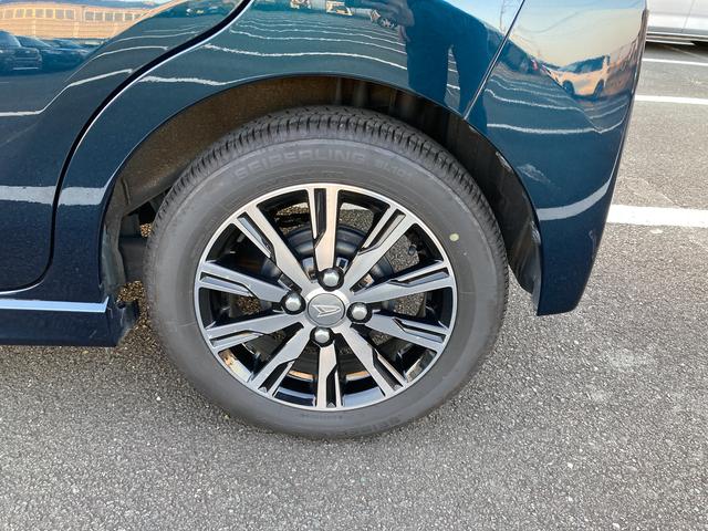 ムーヴ カスタム　ＸリミテッドＩＩ　ＳＡＩＩＩ　１４インチアルミホイール　ウレタンインパネセンターシフト　スーパーＵＶＩＲカットガラス（フロントドア）　ＬＥＤヘッドランプ　自発光式２眼メーター　ＴＦＴカラーマルチインフォメーションディスプレイ（20枚目）