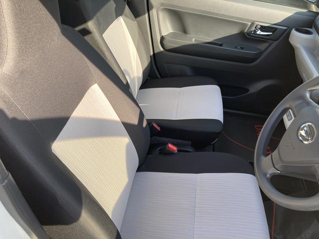 ミライース Ｘ　ＳＡＩＩＩ　１４インチフルホイールキャップ　ＬＥＤヘッドランプ　電動格納式（カラード）ドアミラー　自発光式デジタルメーターブルーイルミネーションメーター　マニュアルエアコン（ダイヤル式）　キーレスエントリー（13枚目）