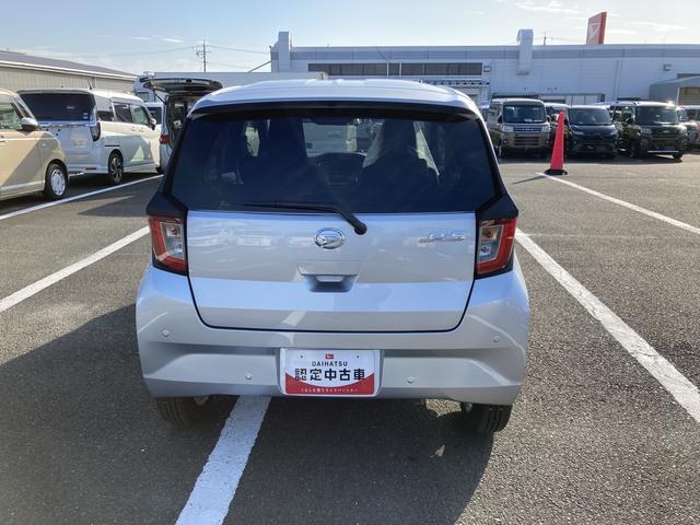 ミライース Ｇ　ＳＡＩＩＩ　１４インチアルミホイール　ＬＥＤヘッドランプ　オート格納式カラードドアミラー　自発光式デジタルメーターブルーイルミネーションメーター　オートエアコン（プッシュ式）　キーフリーシステム（3枚目）
