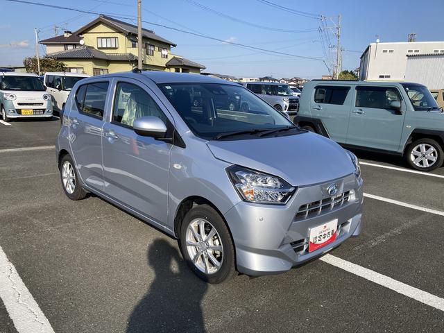 ミライース Ｇ　ＳＡＩＩＩ　１４インチアルミホイール　ＬＥＤヘッドランプ　オート格納式カラードドアミラー　自発光式デジタルメーターブルーイルミネーションメーター　オートエアコン（プッシュ式）　キーフリーシステム（7枚目）