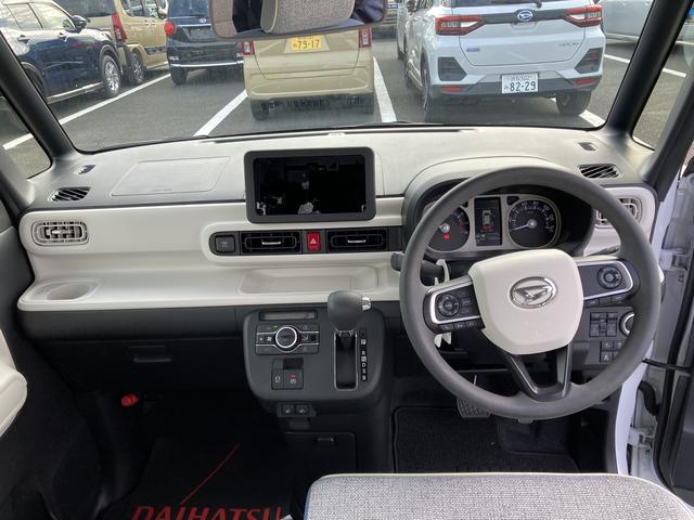 ムーヴキャンバス ストライプスＧターボ　１４インチフルホイールキャップ　ＬＥＤヘッドランプ　ＬＥＤフォグランプ　ホっとカップホルダー　両側パワースライドドア　キーフリーシステム　プッシュボタンスタート　ＵＶカットガラス（15枚目）