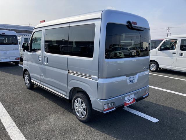 �S�ԁA�����E�����Ȏԗ����J���e�t���B���S����������ƖڂɌ�����`�ł��񋟂������܂��B