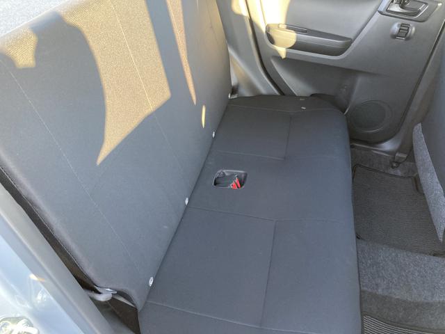 ミライース Ｌ　ＳＡＩＩＩ　１３インチフルホイールキャップ　マルチリフレクターハロゲンヘッドランプ　可倒式ドアミラー　自発光式デジタルメーターアンバーイルミネーションメーター　マニュアルエアコン（ダイヤル式）　キーレスエントリー（14枚目）