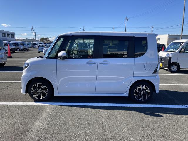 タント カスタムＸ　１４インチアルミホイール　大型エアロバンパー　フルＬＥＤヘッドランプ　オート格納式カラードドアミラー　両側パワースライドドア　キーフリーシステム　プッシュボタンスタート（4枚目）