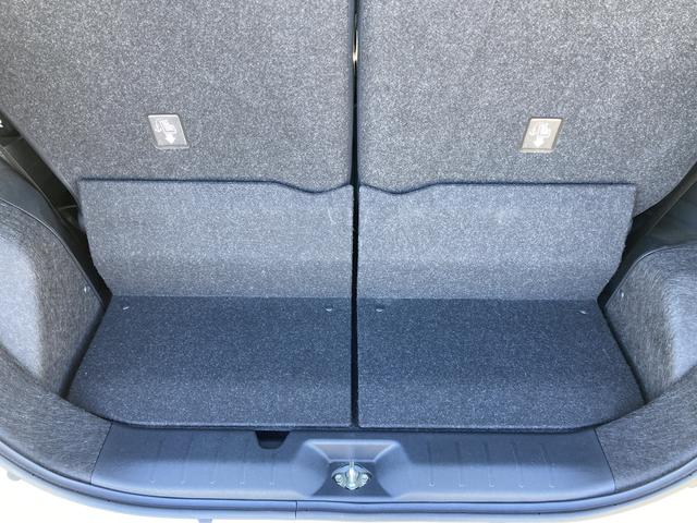 タント カスタムＸ　１４インチアルミホイール　大型エアロバンパー　フルＬＥＤヘッドランプ　オート格納式カラードドアミラー　両側パワースライドドア　キーフリーシステム　プッシュボタンスタート（19枚目）