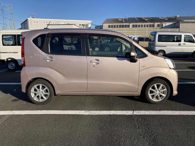 �É��_�C�n�c�̒��ÎԂ́A�W���O�ɓO�ꂵ����Ԃ⎺�����|�����{���Ă���܂��B