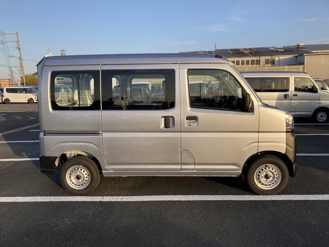 ハイゼットカーゴ スペシャル 2WD CVT プリントレザーシート アッパートレイ ユースフルナット(31か所)(5枚目)