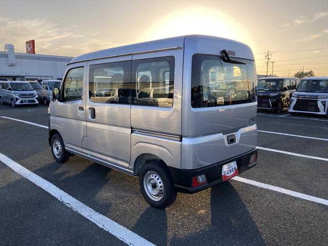 ハイゼットカーゴ スペシャル 2WD CVT プリントレザーシート アッパートレイ ユースフルナット(31か所)(9枚目)