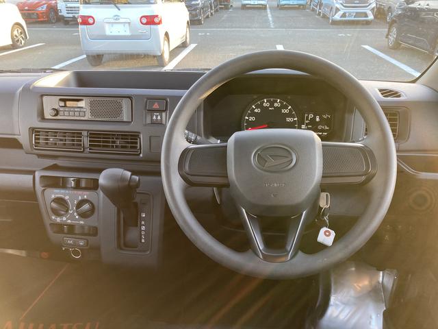 ハイゼットカーゴ スペシャル 2WD CVT プリントレザーシート アッパートレイ ユースフルナット(31か所)(16枚目)