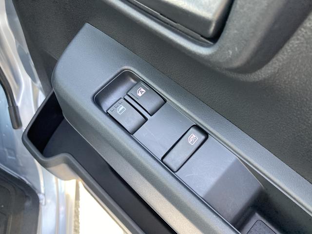 ハイゼットカーゴ スペシャル 2WD CVT プリントレザーシート アッパートレイ ユースフルナット(31か所)(18枚目)