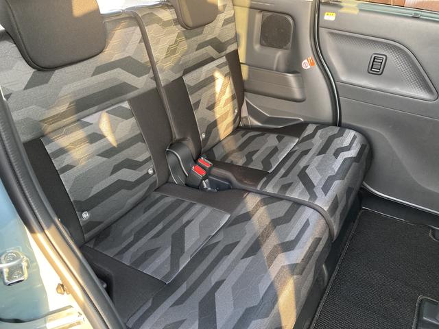 タント ファンクロス　１４インチアルミホイール　大型エアロバンパー　フルＬＥＤヘッドランプ　オート格納式カラードドアミラー　両側パワースライドドア　キーフリーシステム　プッシュボタンスタート（14枚目）