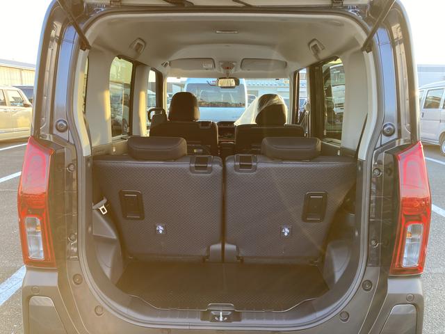 タント ファンクロス　１４インチアルミホイール　大型エアロバンパー　フルＬＥＤヘッドランプ　オート格納式カラードドアミラー　両側パワースライドドア　キーフリーシステム　プッシュボタンスタート（12枚目）