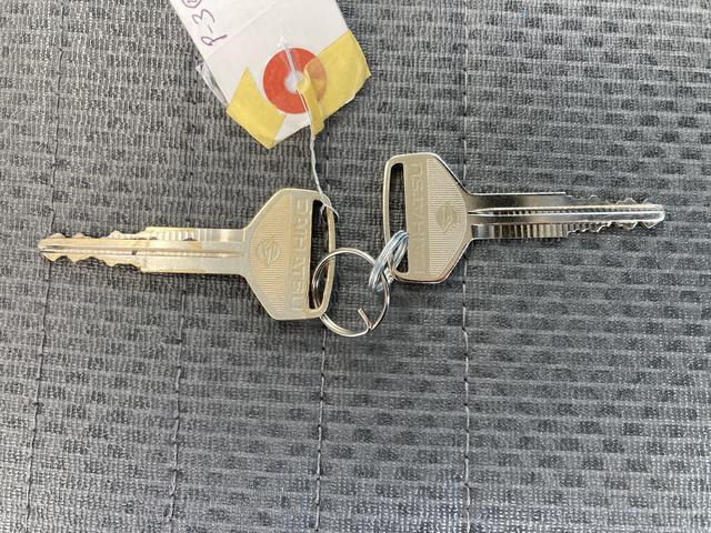 ハイゼットトラック スタンダード 2WD MT UVカットガラス(フロントウィンドウ) マニュアルエアコン クリーンエアフィルター 電動式パワーステアリング(16枚目)