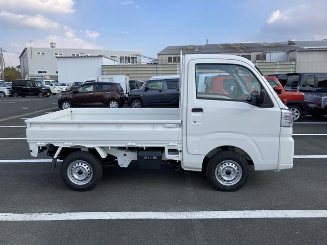 ハイゼットトラック スタンダード　２ＷＤ　ＣＶＴ　スーパーＵＶＩＲカットガラス（フロントウィンドウ）　プリントレザーシート表皮　マニュアルエアコン　電動式パワーステアリング（5枚目）