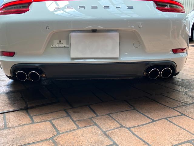 ９１１ ９１１カレラ４　カブリオレ　スポーツクロノパッケージ　パークアシスト（フロント＆リア）バックカメラ　ナビ　フロアマット　ＬＥＤドライビング・ライト　赤レザーシート（14枚目）
