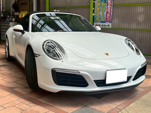 ９１１ ９１１カレラ４　カブリオレ　スポーツクロノパッケージ　パークアシスト（フロント＆リア）バックカメラ　ナビ　フロアマット　ＬＥＤドライビング・ライト　赤レザーシート（44枚目）
