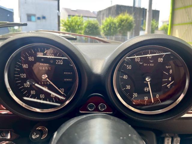 ９１１ ９１１カレラ４　カブリオレ　スポーツクロノパッケージ　パークアシスト（フロント＆リア）バックカメラ　ナビ　フロアマット　ＬＥＤドライビング・ライト　赤レザーシート（55枚目）
