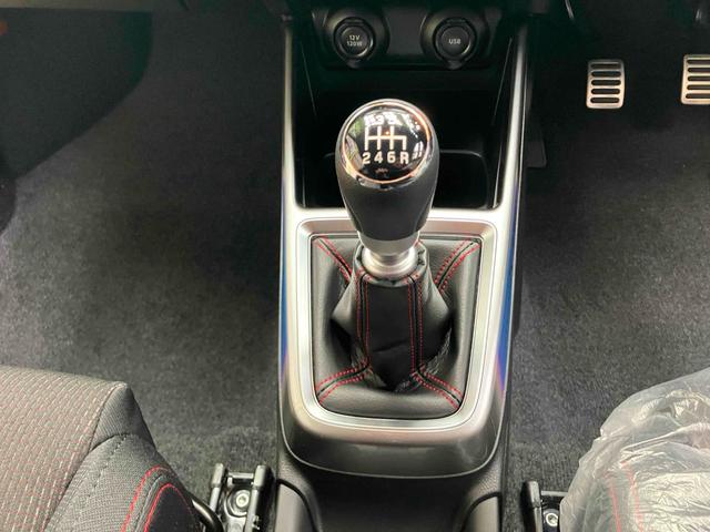 スイフトスポーツ ＺＣ３３Ｓ　ファイナルエディション　クリアランスソナー　オートクルーズコントロール　レーンアシスト　衝突被害軽減システム　アルミホイール　オートライト　ＬＥＤヘッドランプ　スマートキー　シートヒーター　ＭＴ　全方位モニターカメラパック（5枚目）