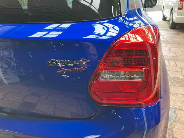 スイフトスポーツ ＺＣ３３Ｓ　ファイナルエディション　クリアランスソナー　オートクルーズコントロール　レーンアシスト　衝突被害軽減システム　アルミホイール　オートライト　ＬＥＤヘッドランプ　スマートキー　シートヒーター　ＭＴ　全方位モニターカメラパック（59枚目）