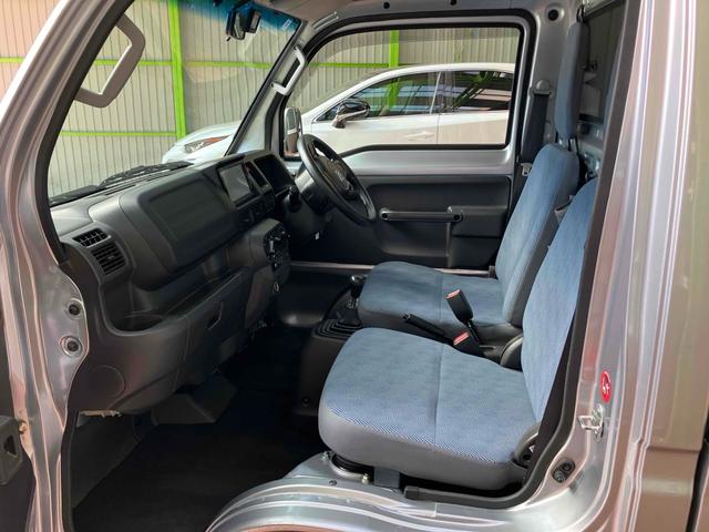 アクティトラック 　ＭＴ　マニュアル　ドライブレコーダー　ＥＴＣ　ベーシックインターナビ　ライセンスフレーム　ライセンスフレームリア・メッキタイプ　フットライト　クッションシートカバー　荷台保護パネル　リアシェード（28枚目）