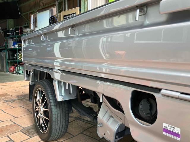 アクティトラック 　ＭＴ　マニュアル　ドライブレコーダー　ＥＴＣ　ベーシックインターナビ　ライセンスフレーム　ライセンスフレームリア・メッキタイプ　フットライト　クッションシートカバー　荷台保護パネル　リアシェード（73枚目）