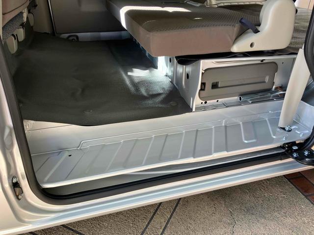 エブリイ ＰＡリミテッド　ＣＶＴ　衝突被害軽減システム　クリアランスソナー　レーンアシスト　両側スライドドア　キーレスエントリー　アイドリングストップ　オートライト　盗難防止システム　ＡＢＳ　ＥＳＣ　エアコン（56枚目）