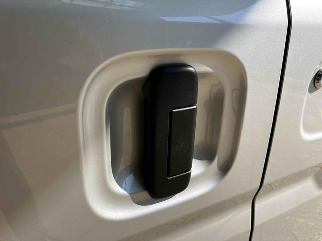 エブリイ ＰＡリミテッド　ＣＶＴ　衝突被害軽減システム　クリアランスソナー　レーンアシスト　両側スライドドア　キーレスエントリー　アイドリングストップ　オートライト　盗難防止システム　ＡＢＳ　ＥＳＣ　エアコン（66枚目）