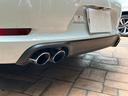 ９１１カレラ４　カブリオレ　スポーツクロノパッケージ　パークアシスト（フロント＆リア）バックカメラ　ナビ　フロアマット　ＬＥＤドライビング・ライト　赤レザーシート（15枚目）