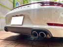 ９１１カレラ４　カブリオレ　スポーツクロノパッケージ　パークアシスト（フロント＆リア）バックカメラ　ナビ　フロアマット　ＬＥＤドライビング・ライト　赤レザーシート（37枚目）