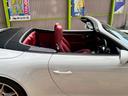 ９１１カレラ４　カブリオレ　スポーツクロノパッケージ　パークアシスト（フロント＆リア）バックカメラ　ナビ　フロアマット　ＬＥＤドライビング・ライト　赤レザーシート（40枚目）