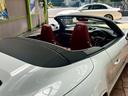 ９１１カレラ４　カブリオレ　スポーツクロノパッケージ　パークアシスト（フロント＆リア）バックカメラ　ナビ　フロアマット　ＬＥＤドライビング・ライト　赤レザーシート（51枚目）