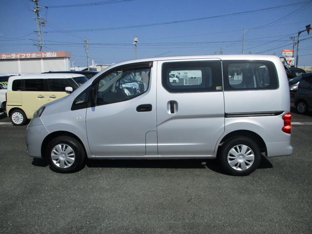 ＮＶ２００バネットバン ＶＸ　５ドア　４ＡＴ　２ＷＤ　Ｗエアバック　ＡＢＳ　キーレス　ラジオデッキ　エアコン　パワステ　パワーウインドウ　ＥＴＣ（8枚目）