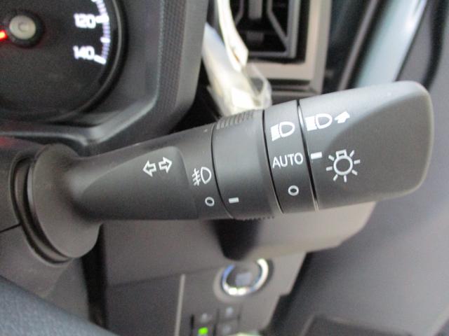 タフト Ｇ　クロムベンチャー　５ドア　ＣＶＴ　プッシュスタート　スマアシ　ＬＥＤヘッドランプ・フォグランプ　ＳＲＳエアバック　リアカメラ　電動パーキングブレーキ　スカイフィィールトップ　シートヒーター（24枚目）