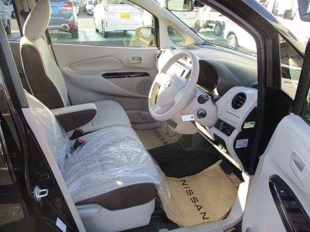 デイズ Ｊ　５ドア　ＣＶＴ　キーレス　ＡＢＳ　Ｗエアバック　ＳＤナビ　ＥＴＣ　ドラレコ（11枚目）