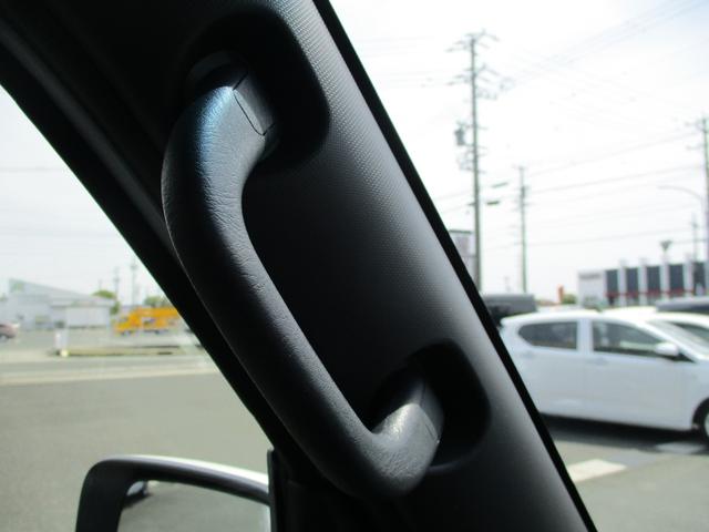 ハイゼットカーゴ クルーズターボ　５ドア　ＣＶＴ　ターボ　２ＷＤ　プッシュスタート　ＬＥＤヘッドランプ・フォグランプ　ＡＢＳ　Ｗエアバック　スマアシ　コーナーセンサー前後　両側スライドドア　９インチスマホ連携ディスプレイオーディオ（37枚目）