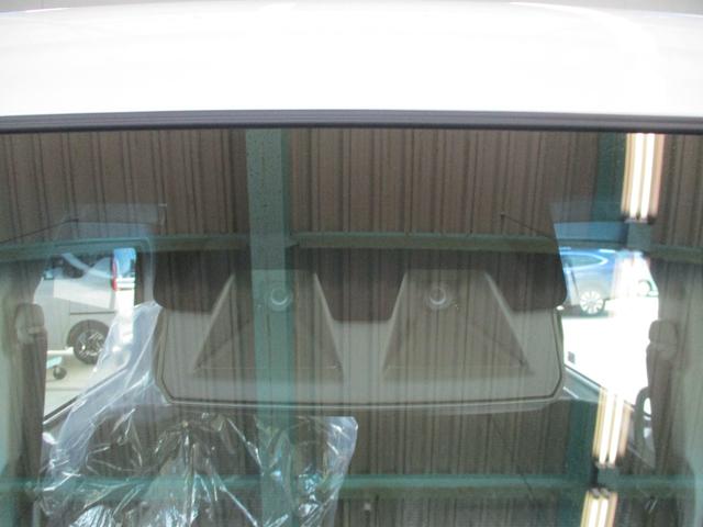 ハイゼットカーゴ クルーズターボ　５ドア　ＣＶＴ　ターボ　２ＷＤ　プッシュスタート　ＬＥＤヘッドランプ・フォグランプ　ＡＢＳ　Ｗエアバック　スマアシ　コーナーセンサー前後　両側スライドドア　９インチスマホ連携ディスプレイオーディオ（40枚目）