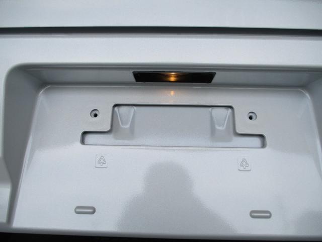 ハイゼットカーゴ クルーズターボ　５ドア　ＣＶＴ　ターボ　２ＷＤ　プッシュスタート　ＬＥＤヘッドランプ・フォグランプ　ＡＢＳ　Ｗエアバック　スマアシ　コーナーセンサー前後　両側スライドドア　９インチスマホ連携ディスプレイオーディオ（43枚目）