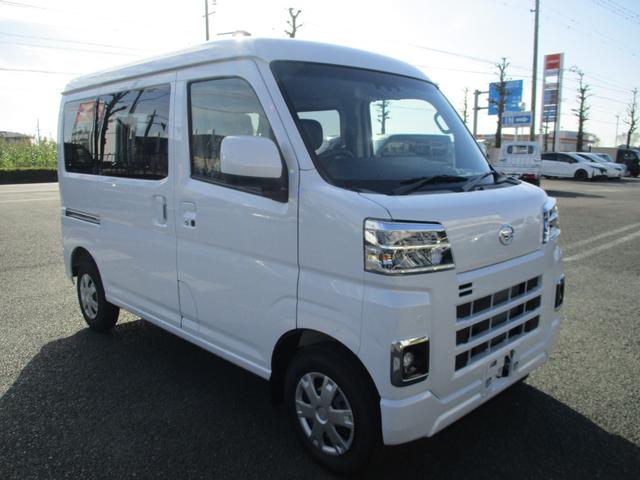 ハイゼットカーゴ クルーズ　５ドア　ＣＶＴ　２ＷＤ　プッシュスタート　ＬＥＤヘッドランプ・フォグランプ　スマアシ　コーナーセンサー前後　スライドドアイージークローザー　カラーパック　オーディオレス（3枚目）