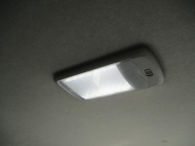 ハイゼットカーゴ クルーズ　５ドア　ＣＶＴ　２ＷＤ　プッシュスタート　ＬＥＤヘッドランプ・フォグランプ　スマアシ　コーナーセンサー前後　スライドドアイージークローザー　カラーパック　オーディオレス（20枚目）