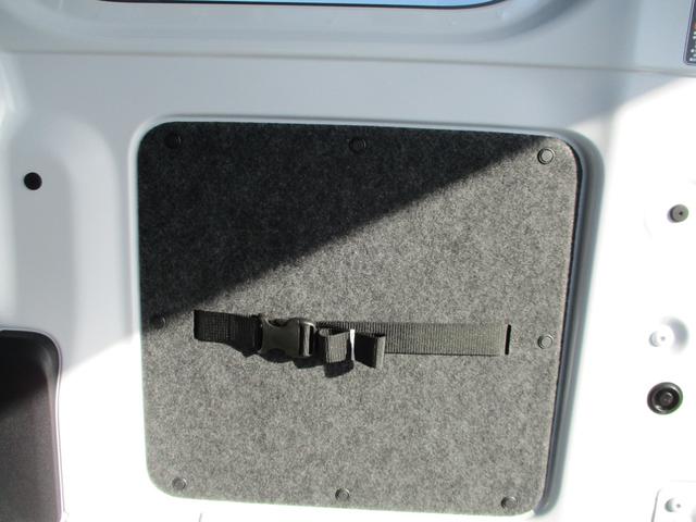 ハイゼットカーゴ クルーズ　５ドア　ＣＶＴ　２ＷＤ　プッシュスタート　ＬＥＤヘッドランプ・フォグランプ　スマアシ　コーナーセンサー前後　スライドドアイージークローザー　カラーパック　オーディオレス（21枚目）