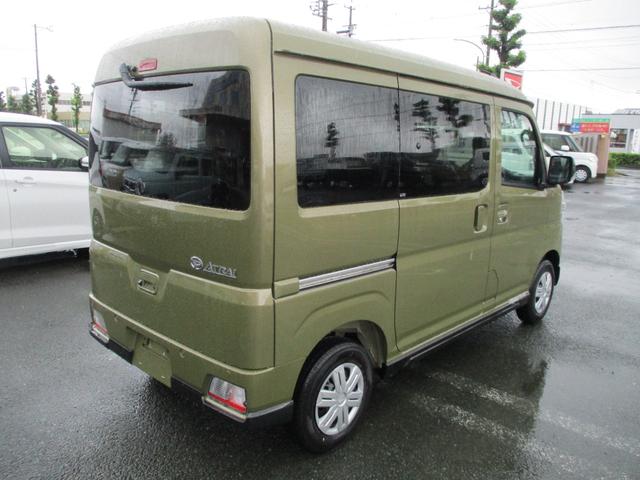 アトレー ＲＳ　５ドア　ＣＶＴ　ターボ　スマアシ　プッシュスタート　両側パワースライドドア　ＬＥＤヘッドランプ・フォグランプ　コーナーセンサー前後　９インチスマホ連携ディスプレイオーディオ　リアカメラ（5枚目）