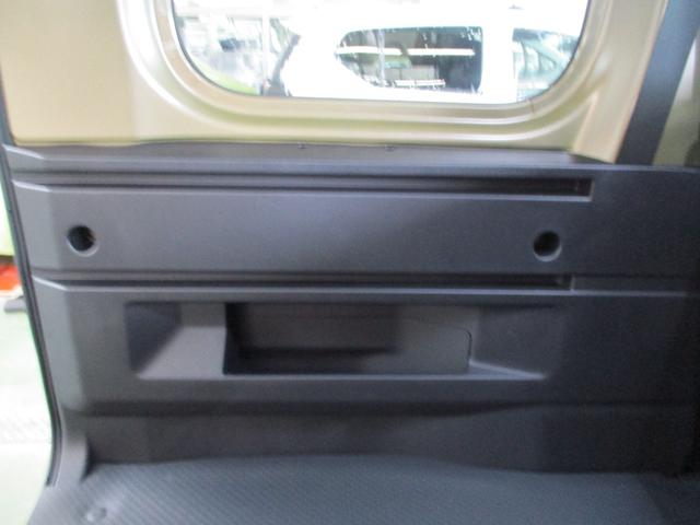 アトレー ＲＳ　５ドア　ＣＶＴ　ターボ　スマアシ　プッシュスタート　両側パワースライドドア　ＬＥＤヘッドランプ・フォグランプ　コーナーセンサー前後　９インチスマホ連携ディスプレイオーディオ　リアカメラ（15枚目）