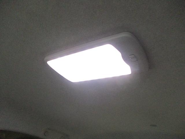 アトレー ＲＳ　５ドア　ＣＶＴ　ターボ　スマアシ　プッシュスタート　両側パワースライドドア　ＬＥＤヘッドランプ・フォグランプ　コーナーセンサー前後　９インチスマホ連携ディスプレイオーディオ　リアカメラ（20枚目）