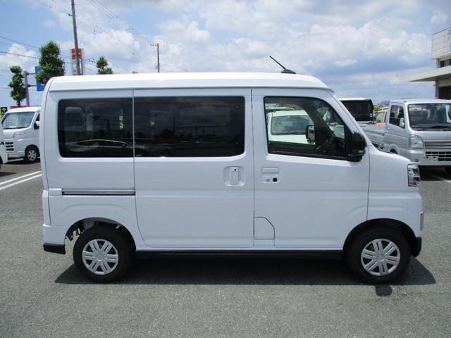 アトレー ＲＳ　５ドア　ＣＶＴ　ターボ　スマアシ　プッシュスタート　両側パワースライドドア　ＬＥＤヘッドランプ・フォグランプ　コーナーセンサー前後　リアカメラ（4枚目）