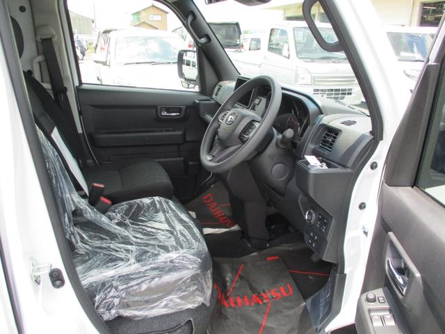 アトレー ＲＳ　５ドア　ＣＶＴ　ターボ　スマアシ　プッシュスタート　両側パワースライドドア　ＬＥＤヘッドランプ・フォグランプ　コーナーセンサー前後　リアカメラ（11枚目）