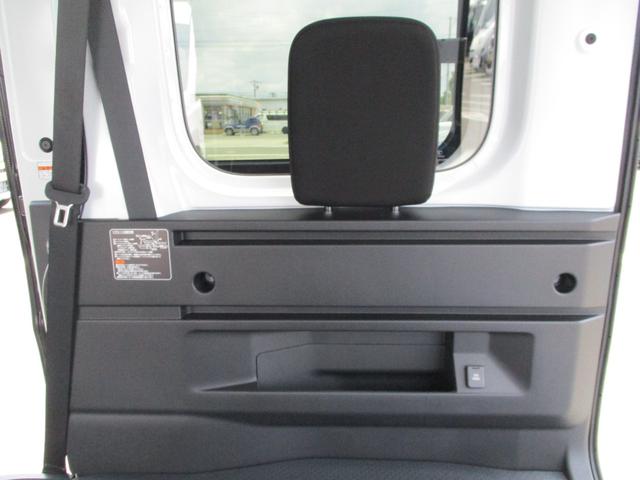 アトレー ＲＳ　５ドア　ＣＶＴ　ターボ　スマアシ　プッシュスタート　両側パワースライドドア　ＬＥＤヘッドランプ・フォグランプ　コーナーセンサー前後　リアカメラ（16枚目）