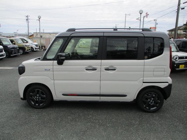 スペーシアギア ハイブリッドXZ ターボ 5ドア CVT ターボ プッシュスタート LEDヘッドランプ・フォグランプ 両側パワースライドドア 衝突被害軽減装置 前後コーナーセンサー 全方位モニター付きメモリーナビ SRSエアバック(8枚目)
