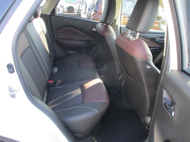 フロンクス ベースグレード 5ドア 6AT 1.5L プッシュスタート LEDヘッドランプ SRSエアバック 衝突被害軽減装置 全方位モニター付きメモリーナビ 2トーンルーフ(12枚目)